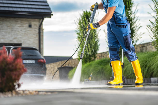 Best Driveway Pressure Washing  in Union, OR